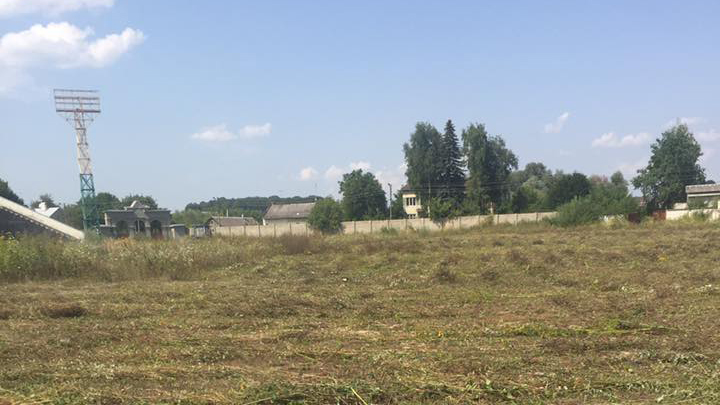 У Дрогобичі взялися за відновлення занедбаного стадіону «Галичина»