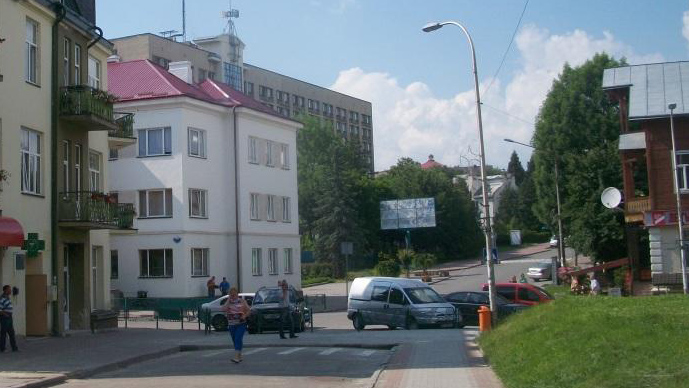 Трускавецькі чиновники на службових авто за день проїжджають понад 200 км