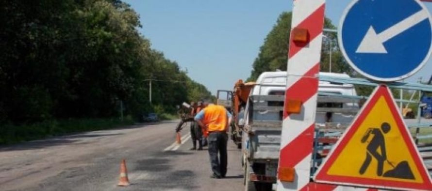На ділянці автодороги Дрогобич-Самбір на три дні обмежать рух транспорту через проведення ремонту