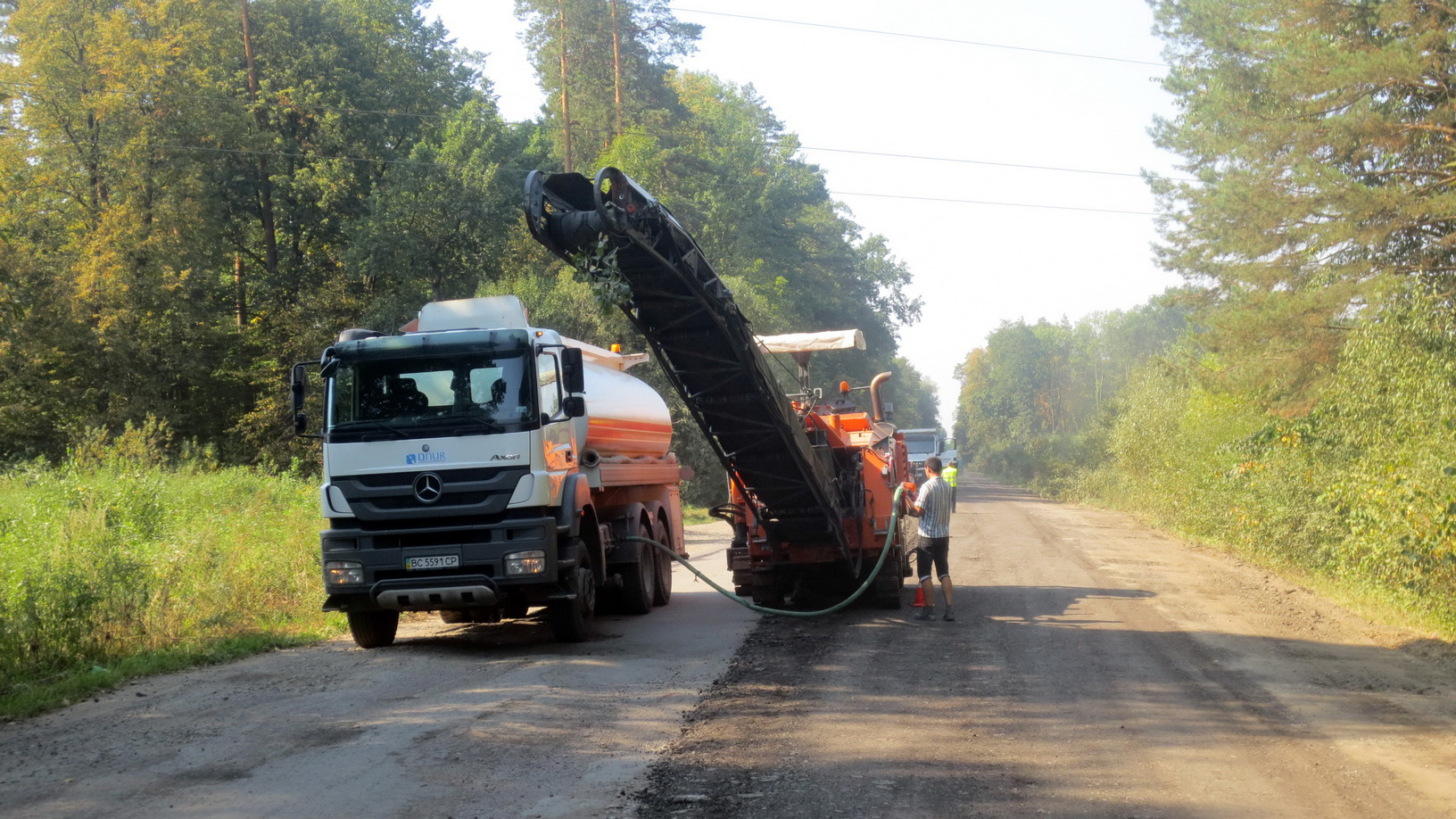 Розпочали ремонт дороги Турка-Східниця, на яку з держбюджету виділять 45 млн грн