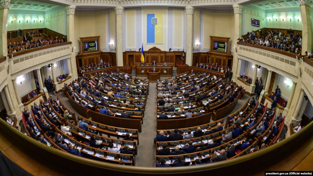 В Україні стартувала виборча кампанія в Раду