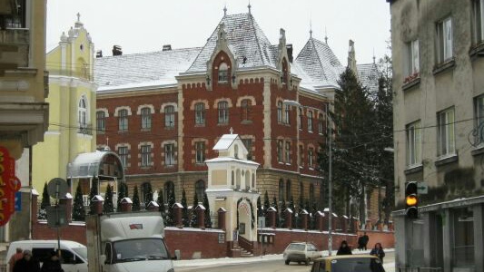 Дрогобичанам пропонують поділитися давніми світлинами міста для організації фотовиставки