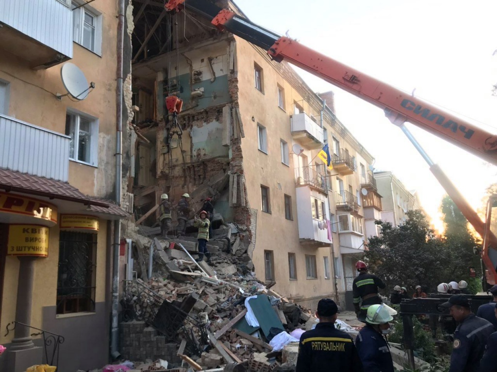 Уряд виділив кошти для дрогобичан, які постраждали від обвалу будинку на вул. Грушевського