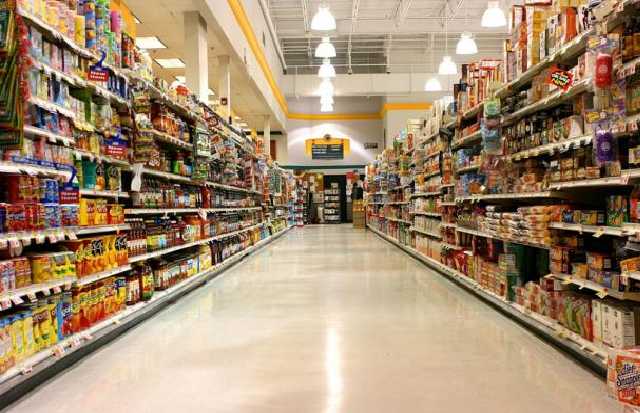 Львівщина забезпечена товарною продукцією – підстав для ажіотажу й масового скупляння немає