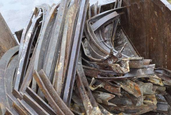 В Дрогобичі чоловіки викрали виробів з металу на 100 тисяч гривень