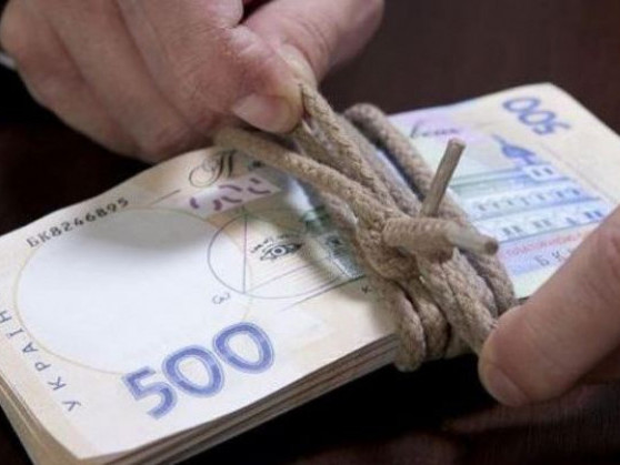 На Львівщині дорожників, підозрюваних у розкраданні грошей, взяли на хабарництві