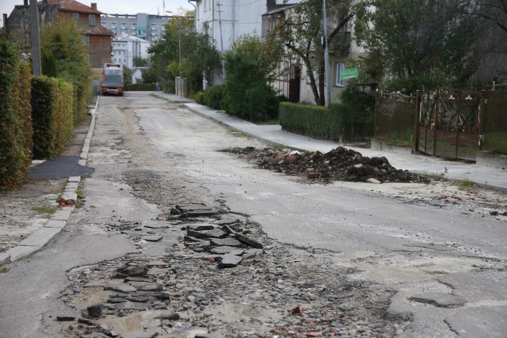 У Трускавці не ремонтують вулиці, які не цікаві з електоральної точки зору для мера Кульчинського