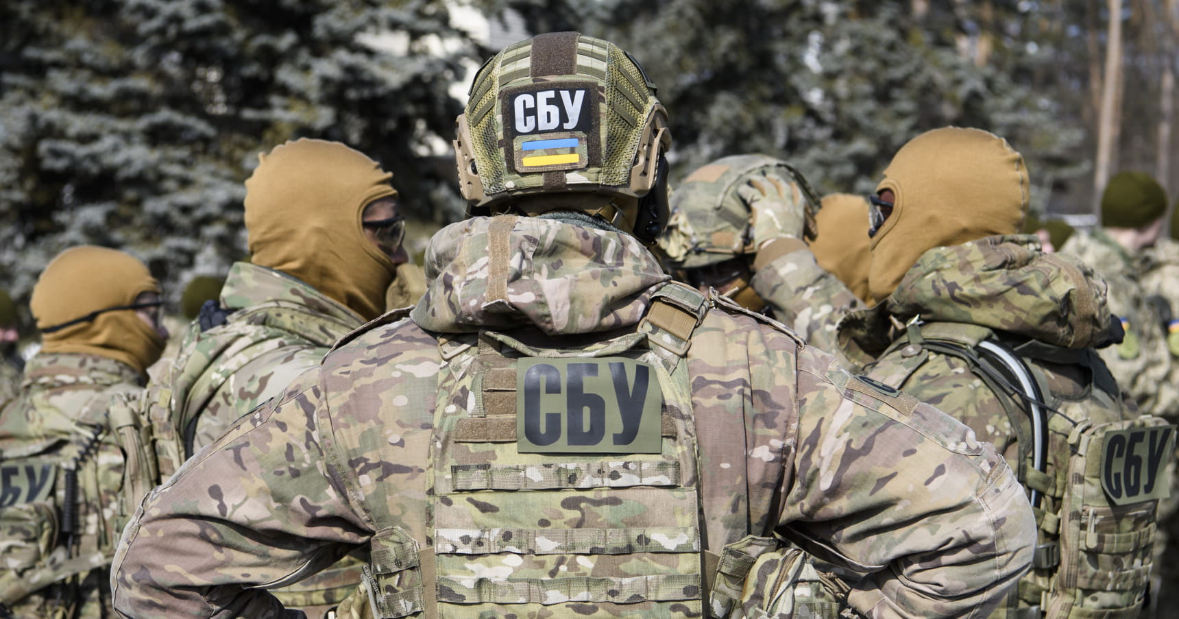 СБУ збирає факти про воєнні злочини РФ для Гааги: діють чат-бот, «гарячі» лінії, месенджери та пошта