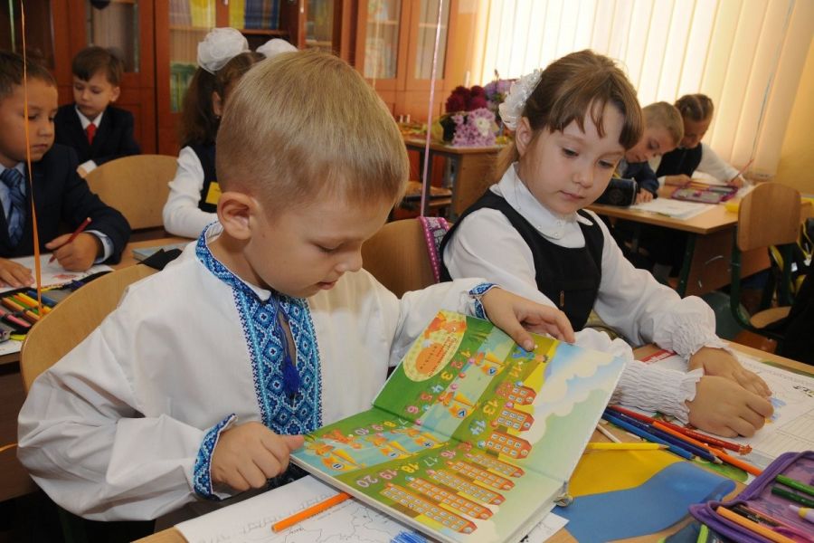 У школах Дрогобича та Стебника після двотижневої перерви відновлять навчання