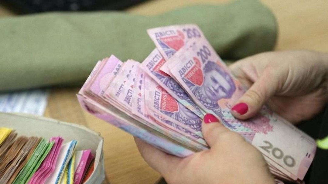 Найвища середня зарплатня в Україні в Маріуполі - міністр економіки