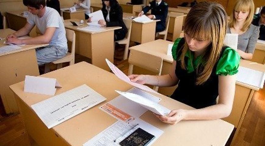 12 випускників Львівщини отримали по 200 балів на ЗНО