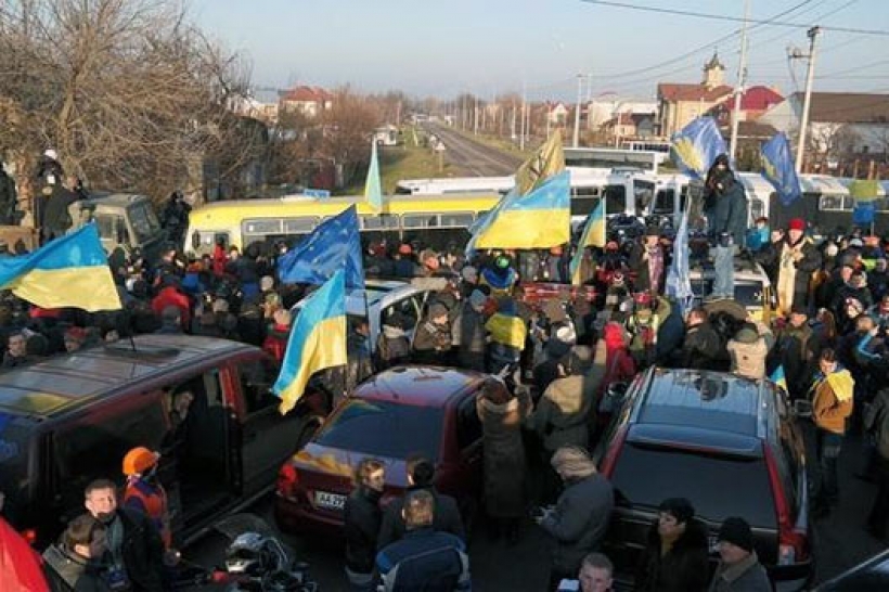 Лише один з десяти українців є суспільно активним – опитування
