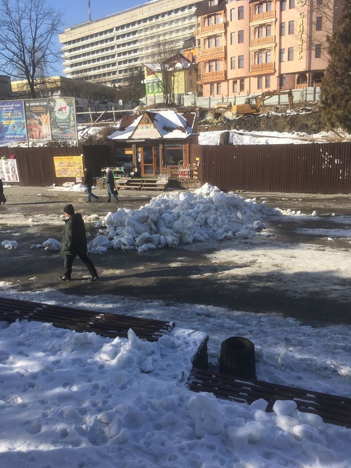 сніг3.jpg сніг3.jpg